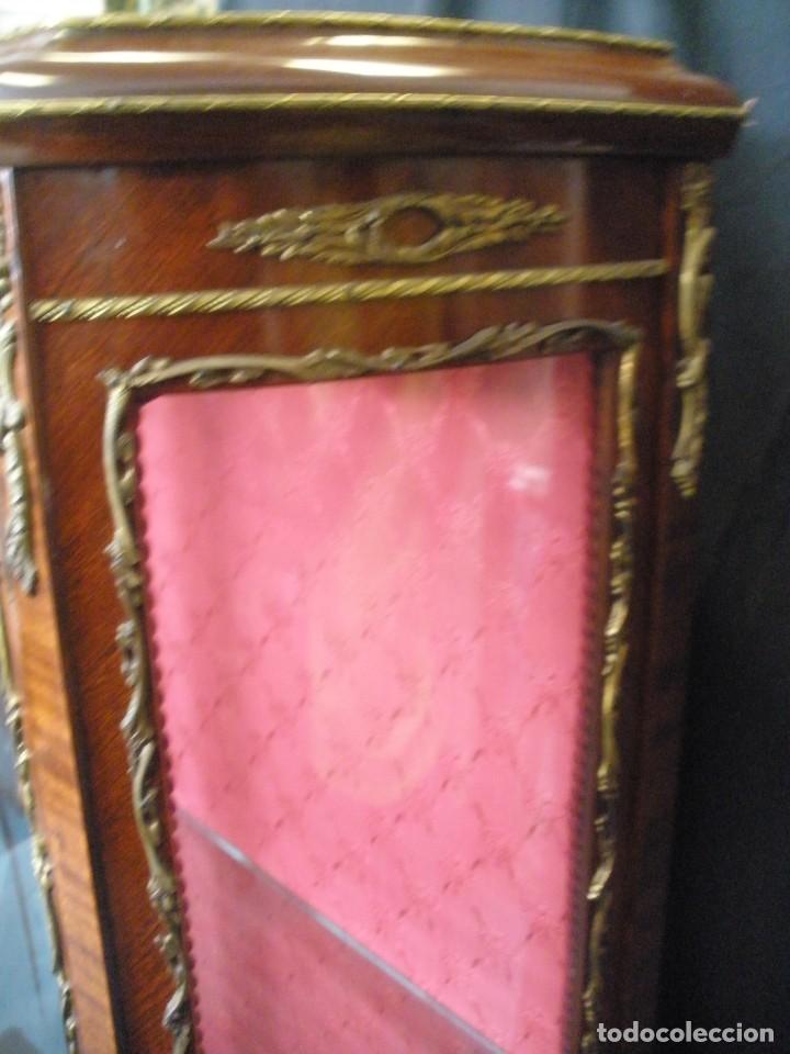 Antig&uuml;edades: vitrina francesa LUIS XV - - Foto 6