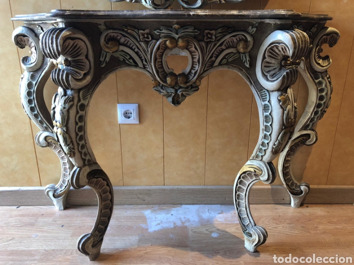 Antig&uuml;edades: Consola y espejo tallados - Foto 2