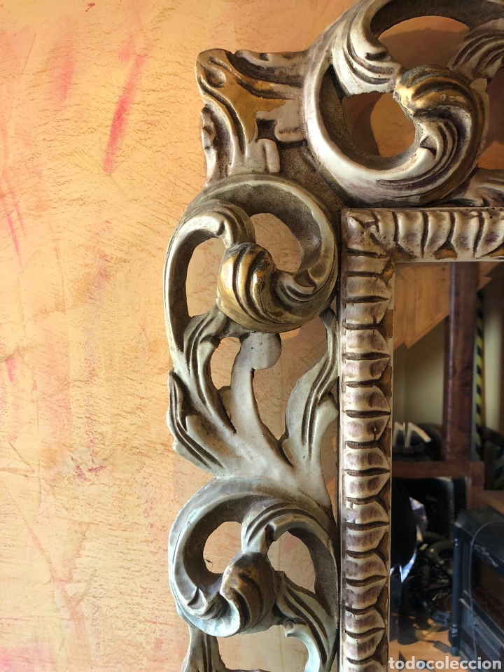 Antig&uuml;edades: Consola y espejo tallados - Foto 6