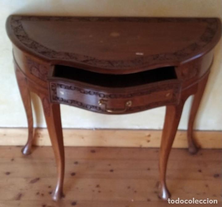 Antig&uuml;edades: comoda de madera buen estado - Foto 2
