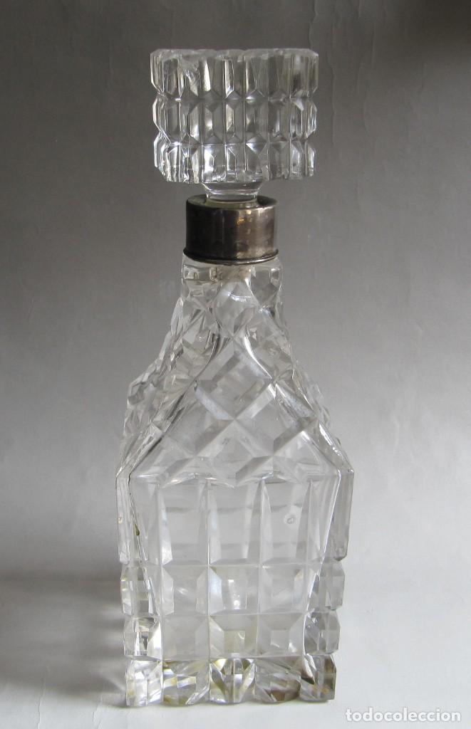 Antig&uuml;edades: botella licorera de cristal tallado - Foto 2