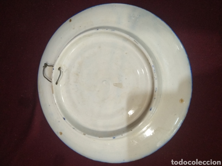 Antig&uuml;edades: Plato de ceramica Talavera - Foto 2
