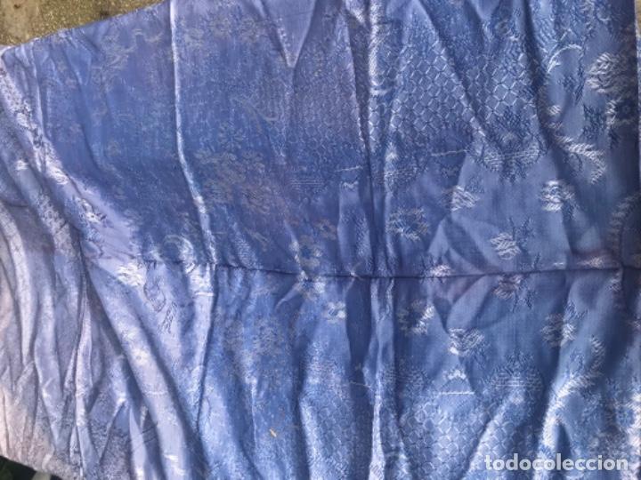Antig&uuml;edades: Colcha Damasco azul - Foto 3
