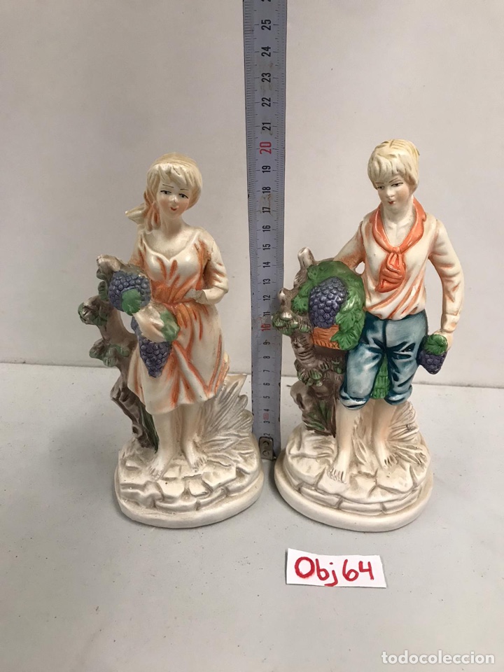 Antig&uuml;edades: Lote de figuras de &eacute;poca - Foto 2