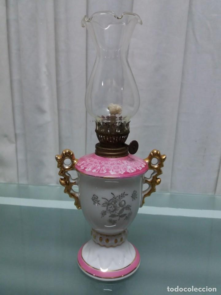 Antig&uuml;edades: QUINQU&Eacute; CER&Aacute;MICA Y CRISTAL - Foto 2