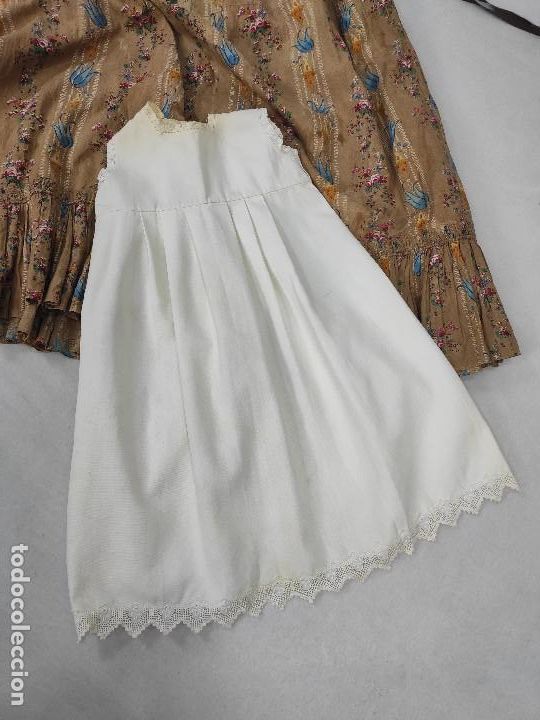 Antig&uuml;edades: Antiguo vestido de ni&ntilde;o - Foto 1