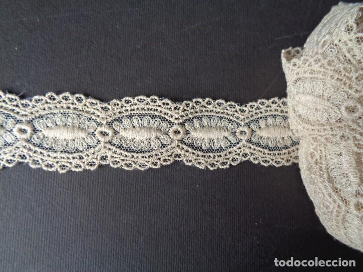 Antig&uuml;edades: ANTIGUO ENCAJE HECHO A MAQUINA - Foto 2