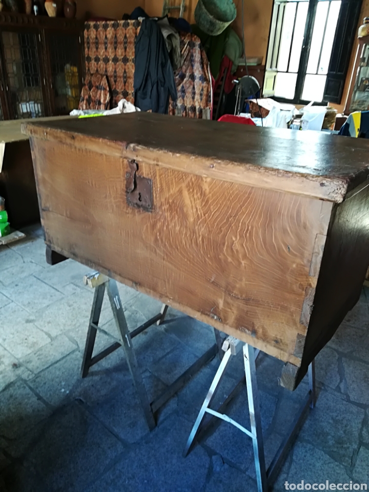 Antig&uuml;edades: Arca Casta&ntilde;o - Foto 1