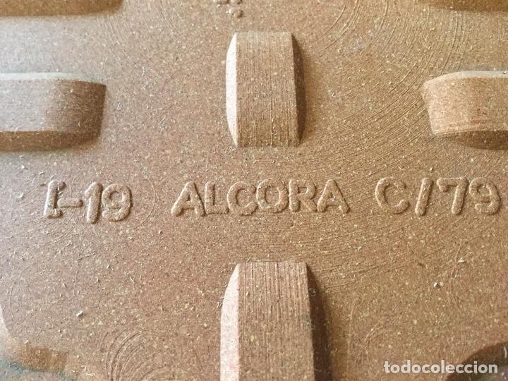 Antig&uuml;edades: ALCORA - AZULEJO A/79 - SIN USAR - Foto 4