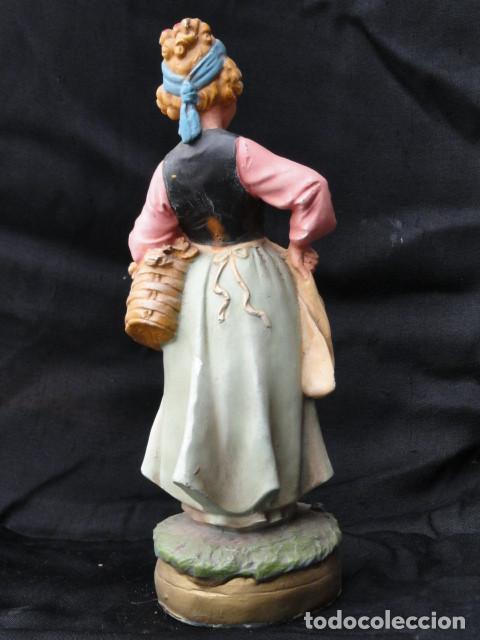 Antig&uuml;edades: FIGURA YESO PASTORA. - Foto 5