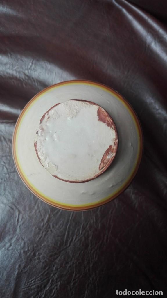Antig&uuml;edades: Vaso campaniforme de cer&aacute;mica - Foto 3