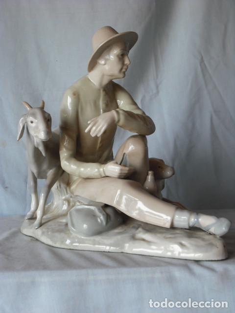 Antig&uuml;edades: FIGURA DE PASTOR LLADRO - Foto 1