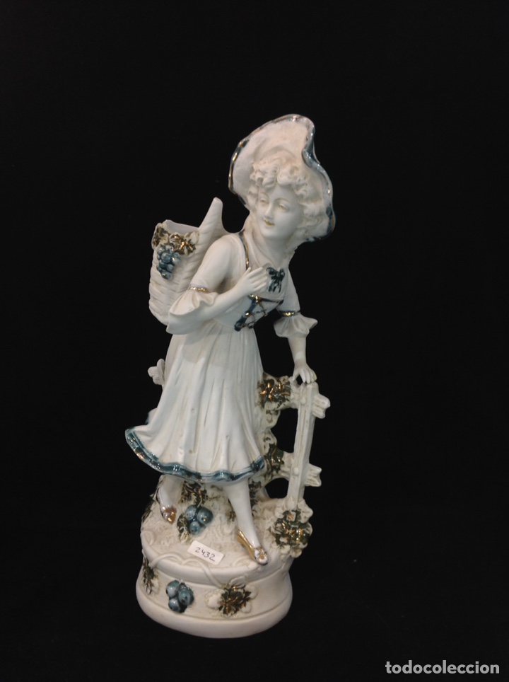 Antig&uuml;edades: Porcelana biscuit - Foto 1