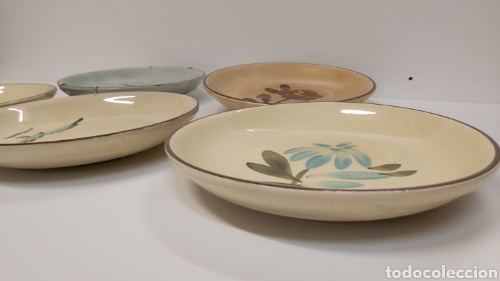 Antig&uuml;edades: 5 Platos ceramica para colgar - Foto 8