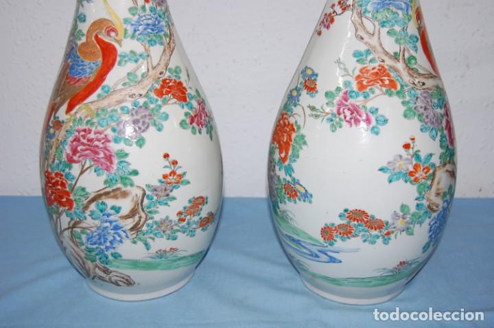 Antig&uuml;edades: PAREJA DE JARRONES EN PORCELANA ORIENTAL - Foto 9