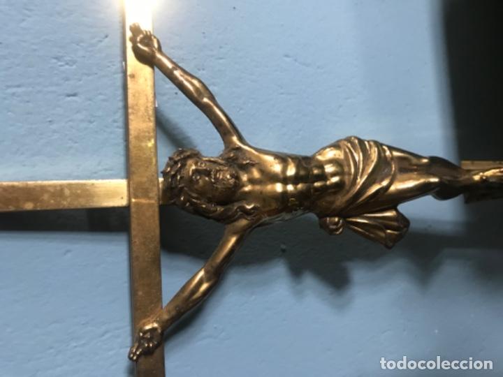 Antig&uuml;edades: Crucifijo bronce - Foto 2