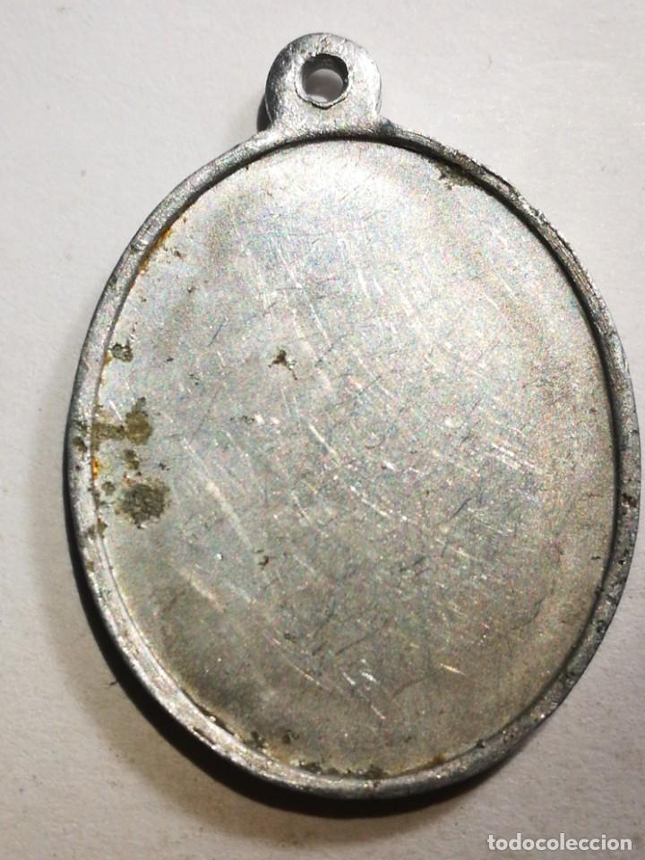 Antig&uuml;edades: Medalla San Blas Obispo - Foto 2