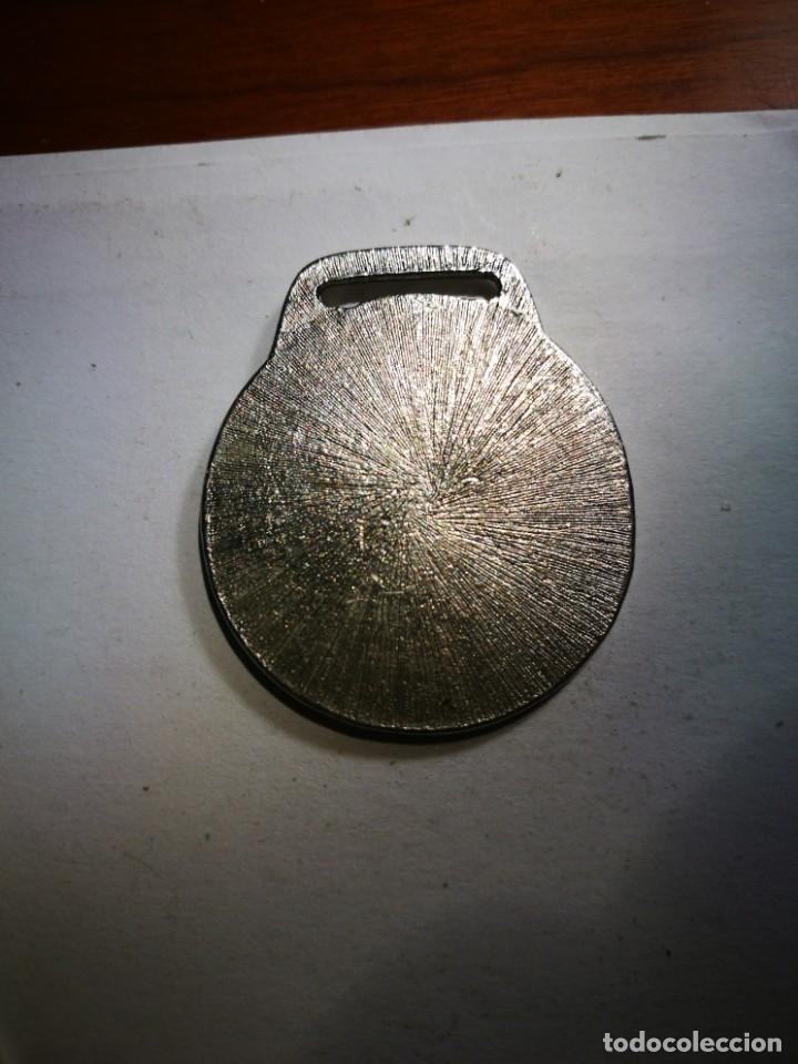 Antig&uuml;edades: Medalla para lazo de San Crist&oacute;bal - Foto 3