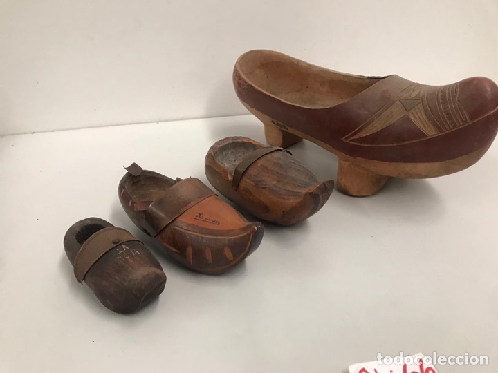 Antig&uuml;edades: Zapatos de madera antigua - Foto 2