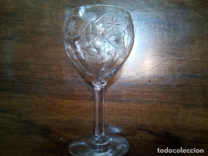 Antig&uuml;edades: * COPAS VINO.CRISTAL GRABADO. (Rf:G/*) - Foto 3