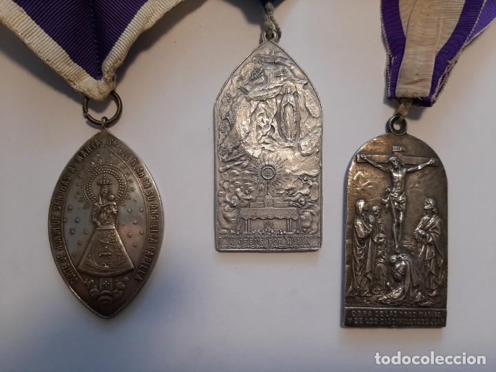Antig&uuml;edades: Lote de tres medallas - Foto 1