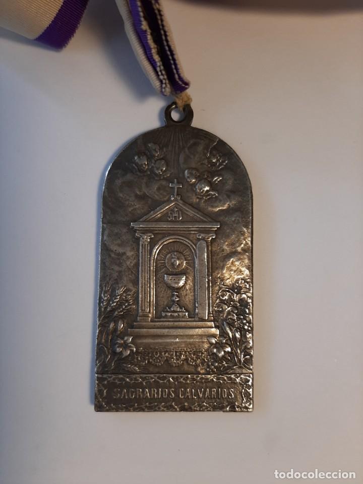 Antig&uuml;edades: Lote de tres medallas - Foto 3