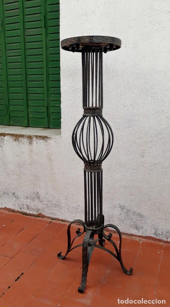 macetero antiguo estilo modernista. columna de - Compra venta en  todocoleccion