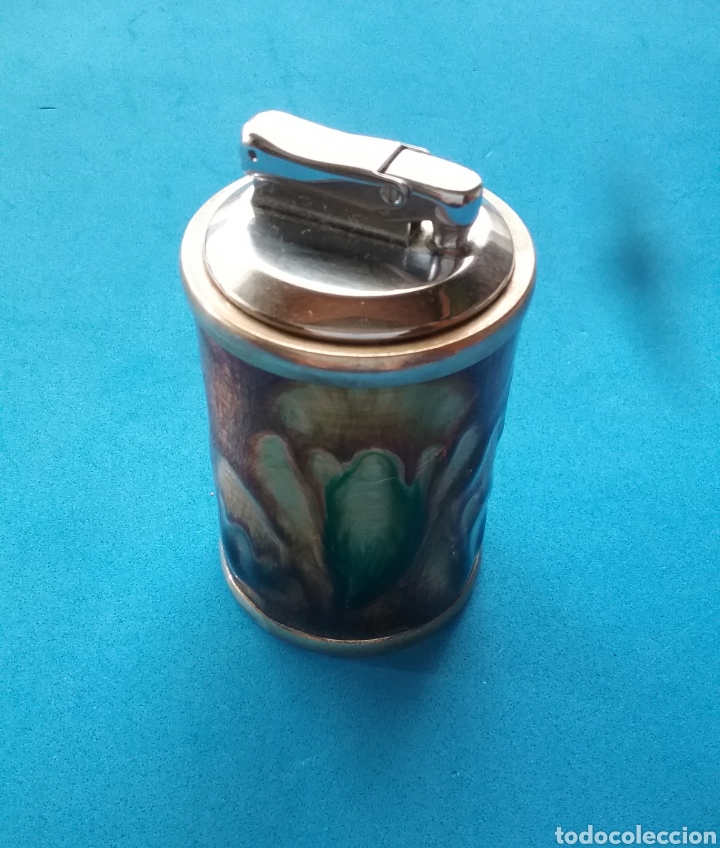 Antig&uuml;edades: Encendedor en plata y esmalte. - Foto 1