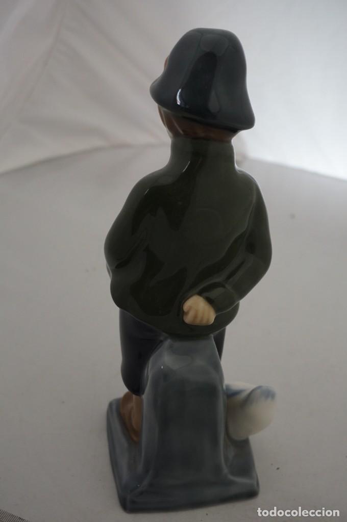 Antig&uuml;edades: PORCELANA NI&Ntilde;O CON PATO - Foto 5