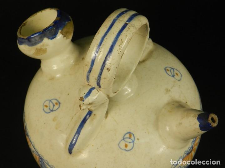 Antig&uuml;edades: BOTIJO DE TALAVERA SIGLO XIX - Foto 4