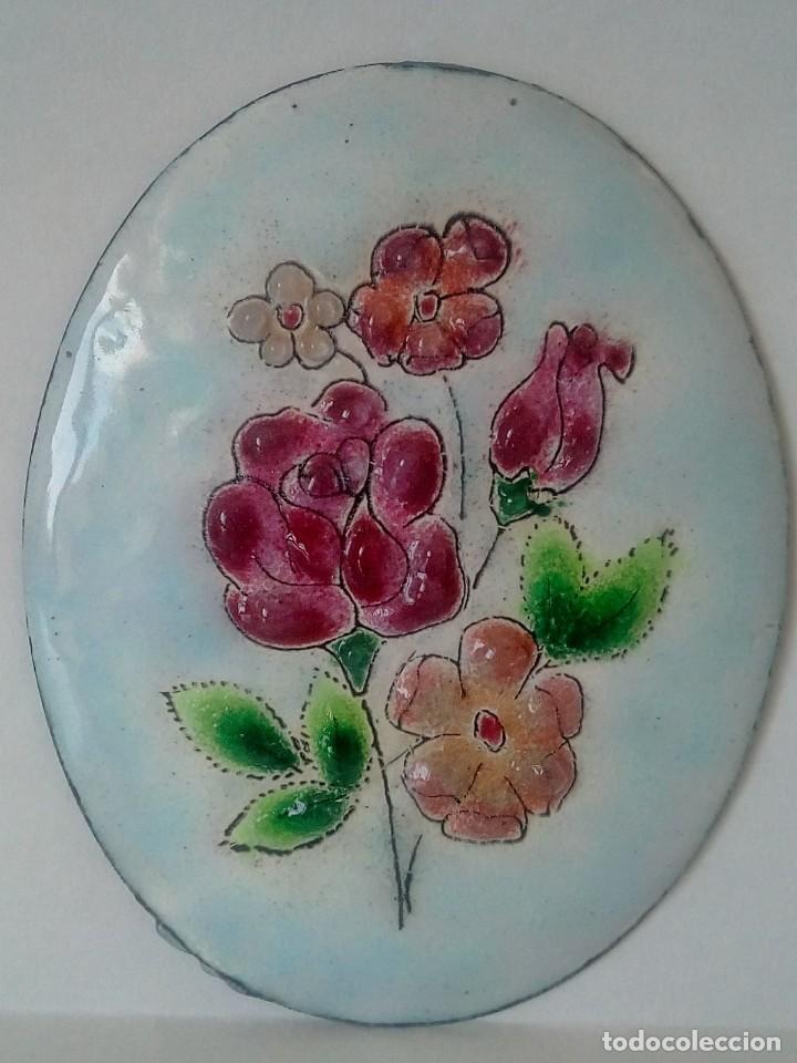 Antig&uuml;edades: CHAPAS ESMALTADAS. (Tema floral) - Foto 2