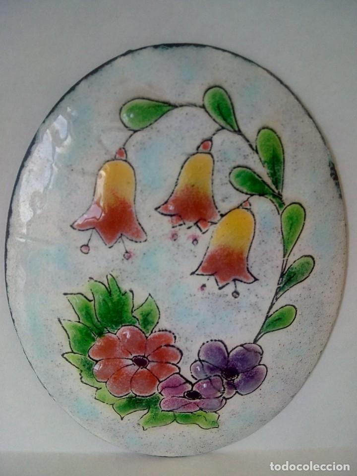 Antig&uuml;edades: CHAPAS ESMALTADAS. (Tema floral) - Foto 3