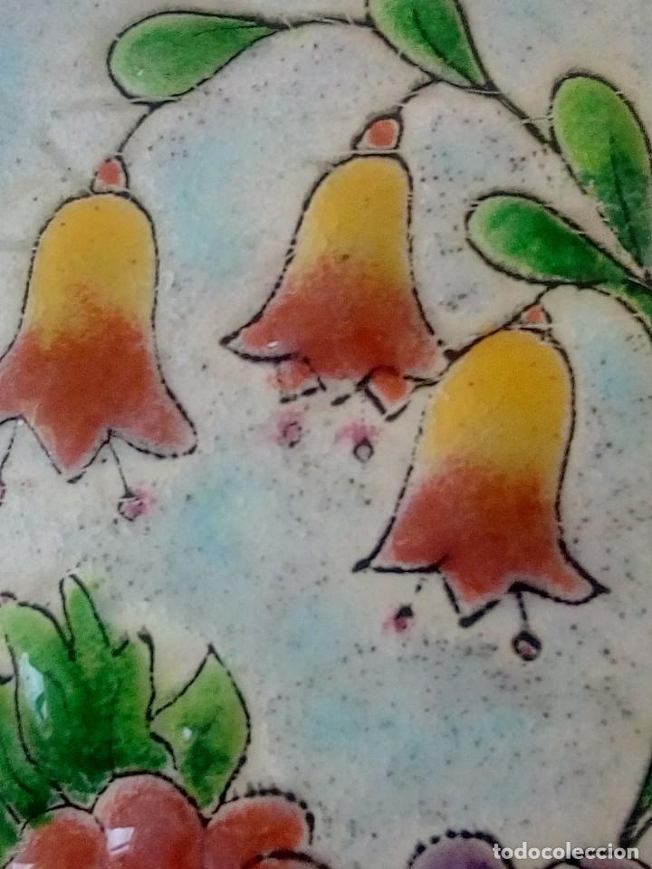 Antig&uuml;edades: CHAPAS ESMALTADAS. (Tema floral) - Foto 6