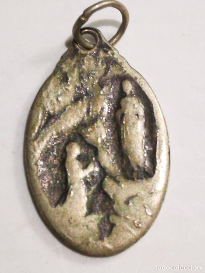 Antig&uuml;edades: Medalla Antigua Virgen Mar&iacute;a - Foto 2