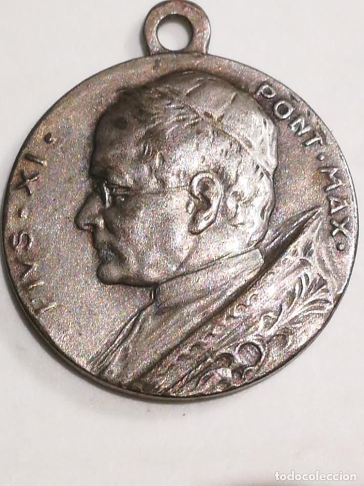 Antig&uuml;edades: Medalla de plata PIO XI - Foto 1