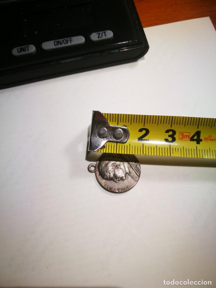 Antig&uuml;edades: Medalla de plata PIO XI - Foto 3