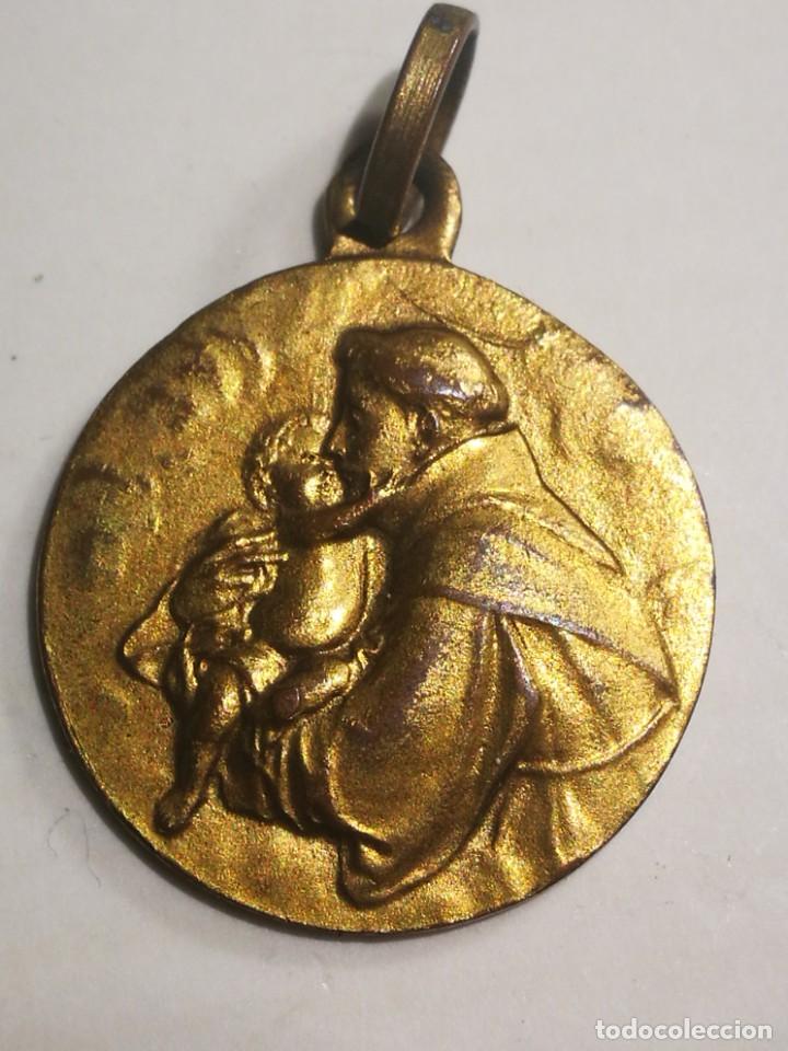 Antig&uuml;edades: Medalla Antigua de San Antonio - Foto 1