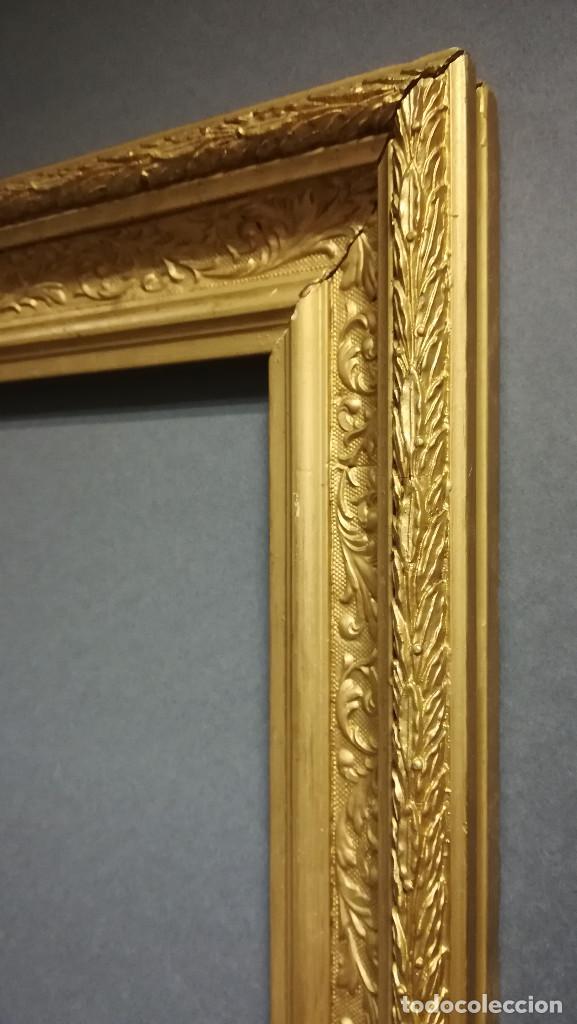 Antig&uuml;edades: MARCO DE MADERA DORADO 84x62 - Foto 3