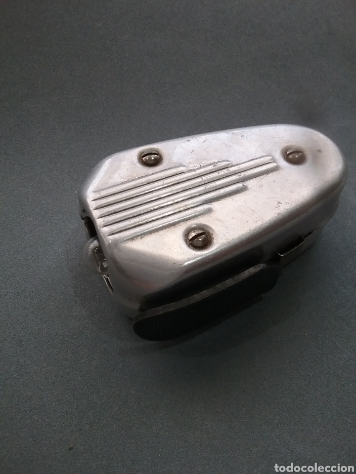 Antig&uuml;edades: Antigua linterna D&iacute;namo marca Philips. - Foto 1