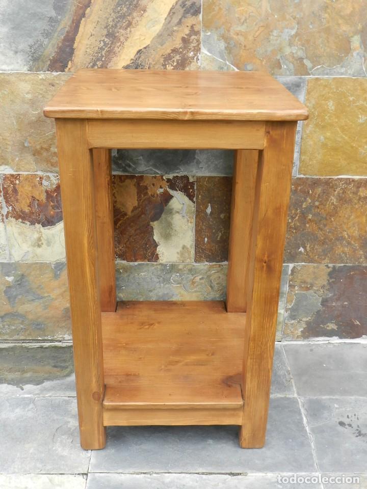 Antig&uuml;edades: MESA ALTA EN MADERA DE PINO - Foto 2