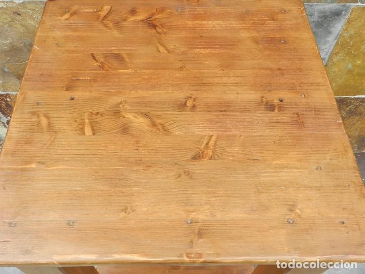 Antig&uuml;edades: MESA ALTA EN MADERA DE PINO - Foto 4