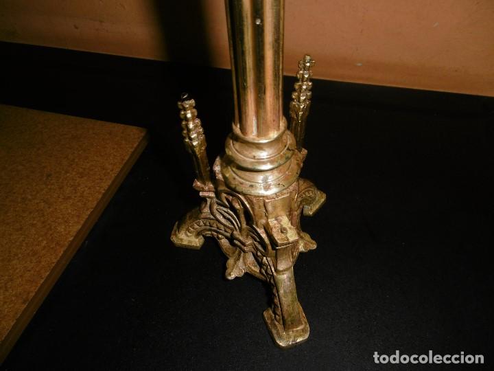 Antig&uuml;edades: ANTIGUO CANDELABRO DE BRONCE. - Foto 3