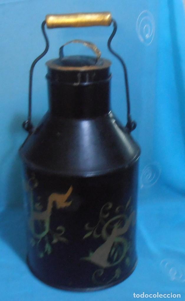 Antig&uuml;edades: RECIPIENTE DE HOJALATA, LECHERA - Foto 5
