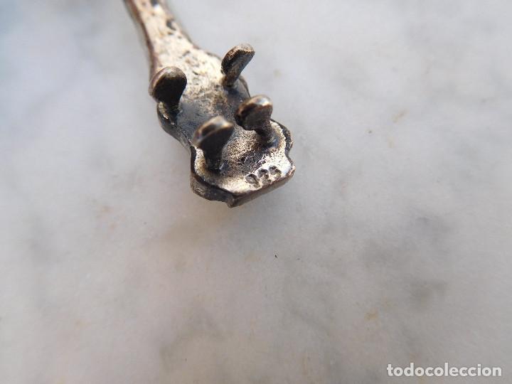 Antig&uuml;edades: Guitarra de plata y madera - Foto 5