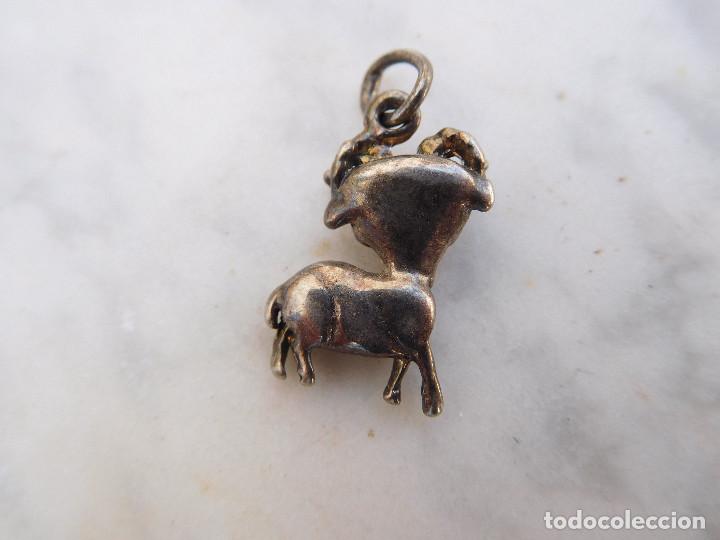 Antig&uuml;edades: Cabra de plata antigua capricornio - Foto 2