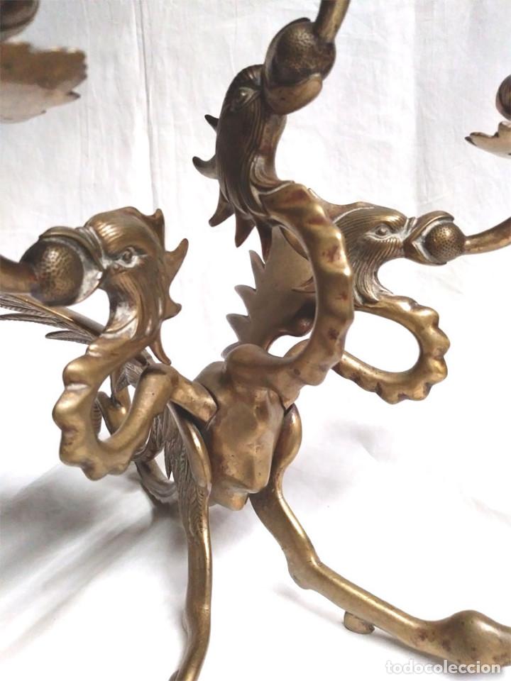Antigüedades: Pareja Candelabros forja bronce época Modernista S XIX, Dragon Tricefalo, únicos de Colección - Foto 15 - 201946866