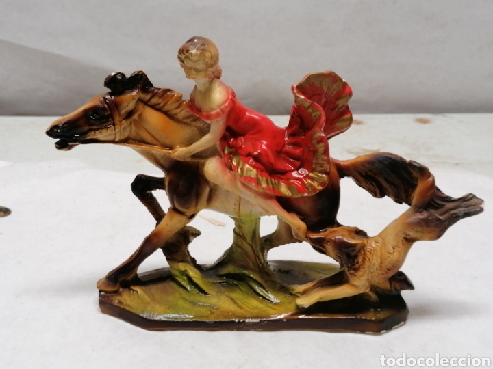 Antig&uuml;edades: Amazona de escayola