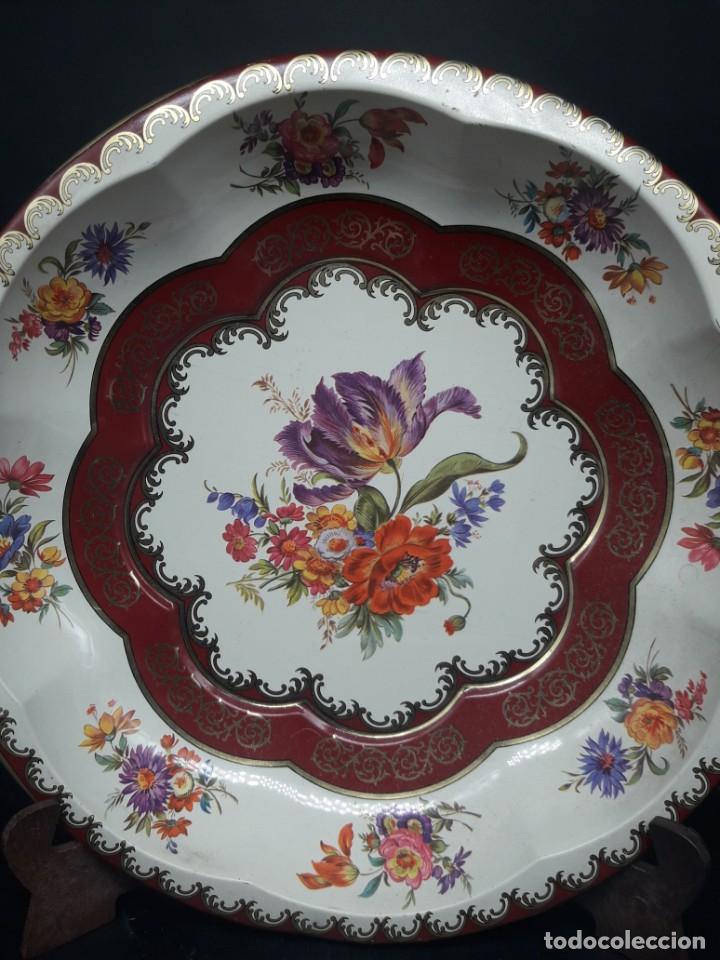 Antig&uuml;edades: Bandeja chapa esmaltada - Foto 2