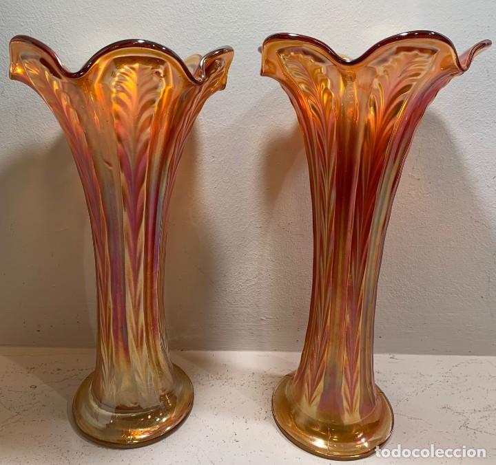 Antig&uuml;edades: CARNIVAL GLASS, PAR DE JARRONES. - Foto 3
