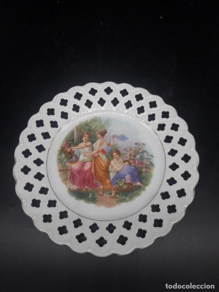 Antig&uuml;edades: Plato porcelana - Foto 1